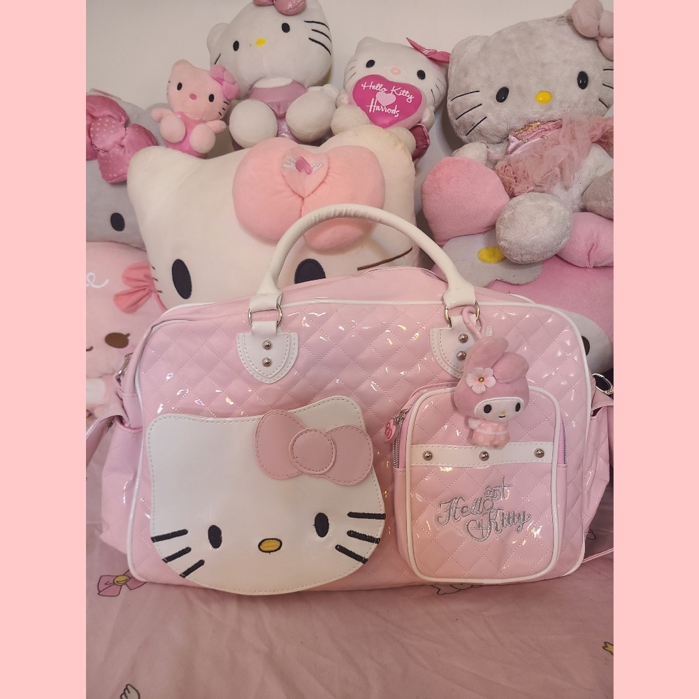 Hello Kitty Quilted Pink Travel Bag